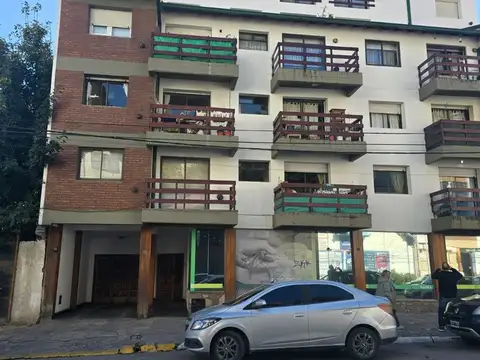 Mitre 700