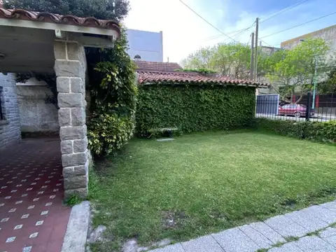 Casa en Alquiler en Parque Luro, $ 1.500.000