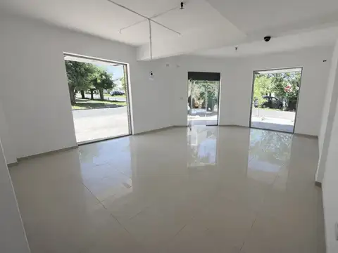 Local en Alquiler en San Carlos, $ 690.000