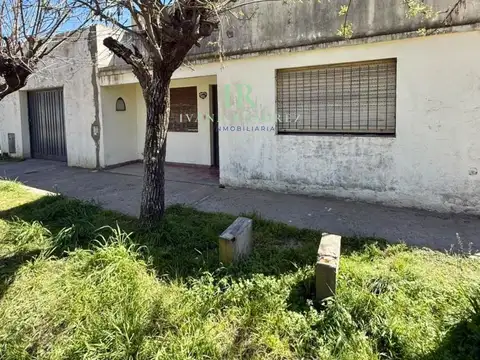 Se Vende Casa de 3 Ambientes APTA CRÉDITO HIPOTECARIO - Luján
