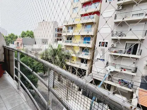VTA DPTO 3 AMB DOBLE BALCON APTO CRED PERMUTA