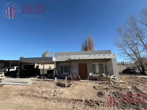 Vende casa en Barrio  Fincas de Costa Serena