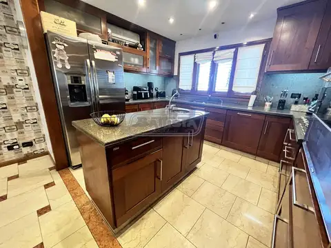 Casa en Venta en Villa Luzuriaga, USD 390.000