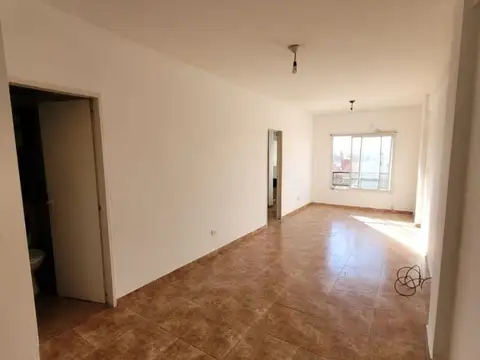 ALQUILER DE DEPARTAMENTO MONOAMBIENTE CASEROS