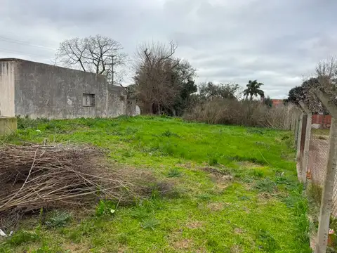 LOTE 420 m2 VENTA, EXCELENTE UBICACIÓN SOURIGUES