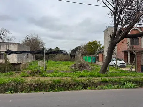 Terreno en Venta en Sourigues, USD 42.000