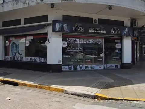 VILLA DEVOTO. AVDA.BEIRO 5400 ESQ.PASAJE PODESTA.EXCELENTE LOCAL OFICINA BAÑO 55 M2 EXCELENTE UBICACION