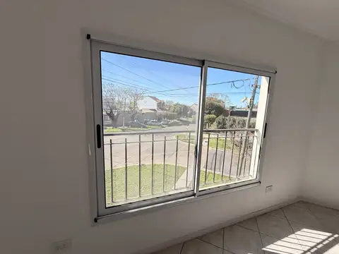 Monoambiente divisible en venta en Quilmes