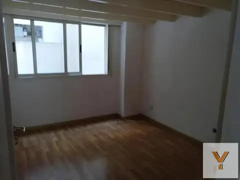 Departamento en venta - 2 Dormitorios 1 Baño - Flores