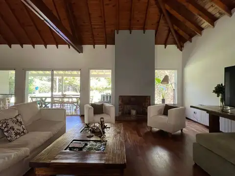 Casa en Venta de 4 dormitorios