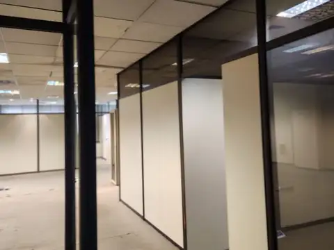 Oficina en Alquiler en Retiro, USD 100