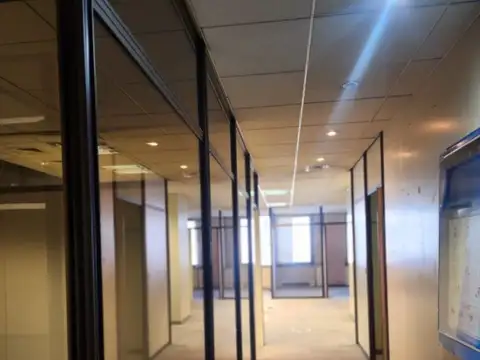 Alquiler de Oficina de Categoría - 437 m² con 10 Cocheras RETIRO C.A.B.A 