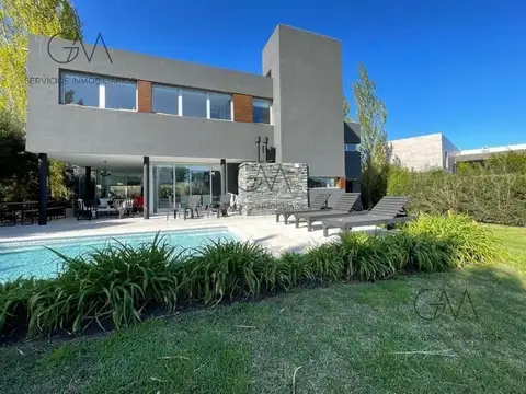 Av. Jorge Newbery 5005, B7600 Buenos Aires, Provincia de Buenos Aires, Argentina, Mar Del Plata, Buenos Aires, Argentina.