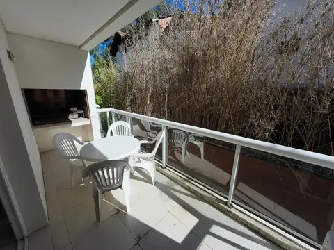 Departamento 3 amb - 2 baños - Piscina climatizada en Pinamar Centro