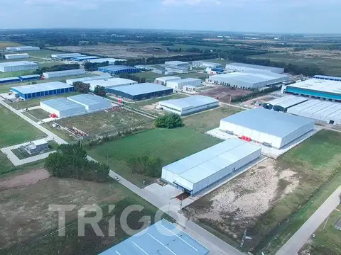 OPORTUNIDAD Terreno industrial en PREVENTA complejo cerrado con seguridad 24hs