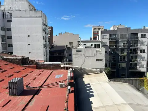 VENTA DEPARTAMENTO 3 AMBIENTES CONTRAFRENTE BALCON APTO CREDITO EN MODERNIZACION!! DEVOTO