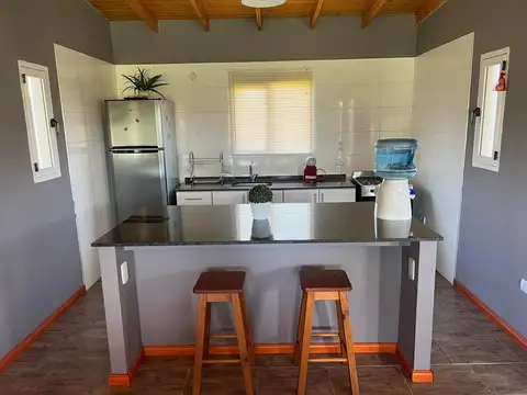 Casa 3 ambientes con 2 baños