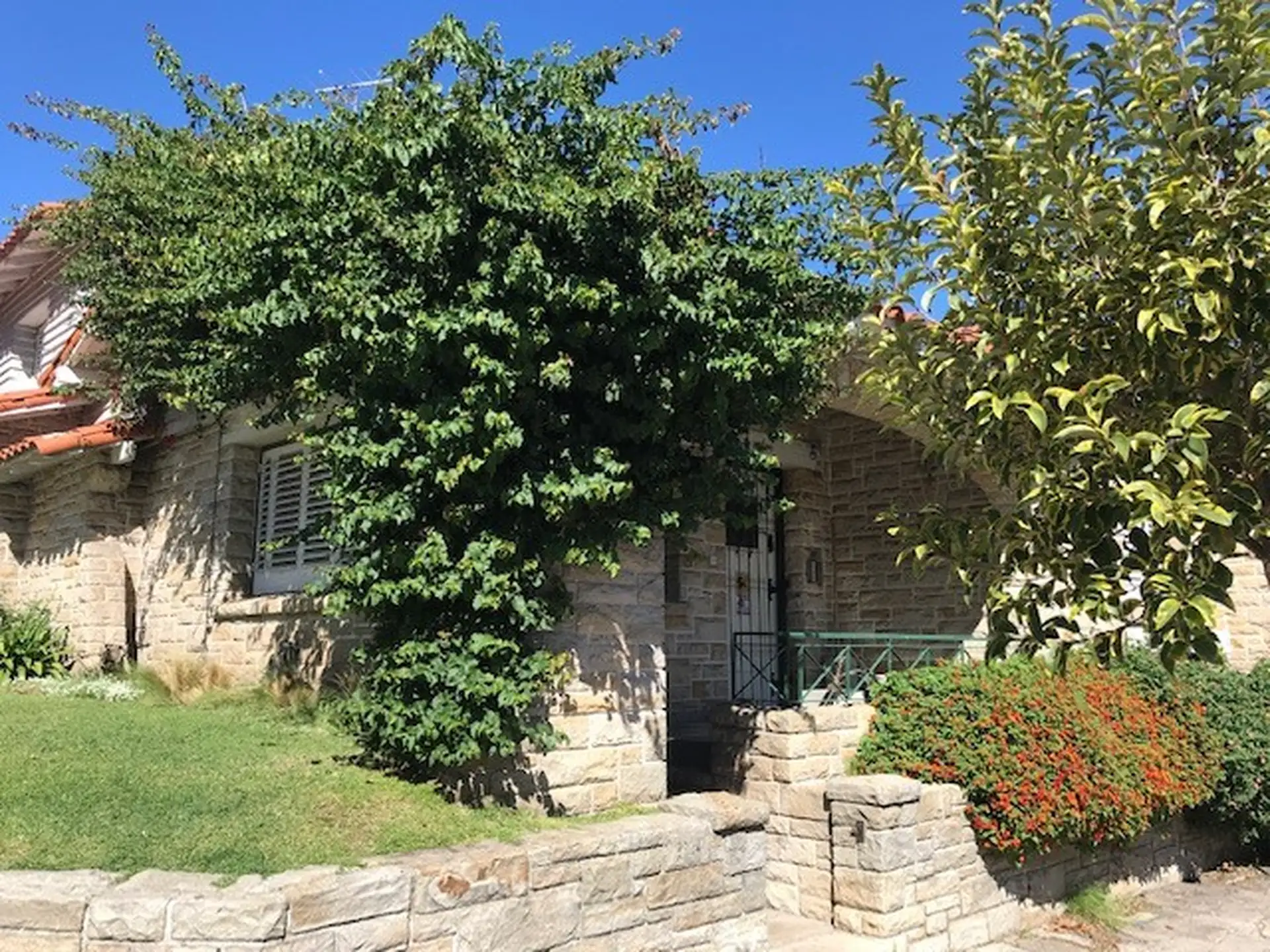 Chalet apto uso profesional zona Guemes