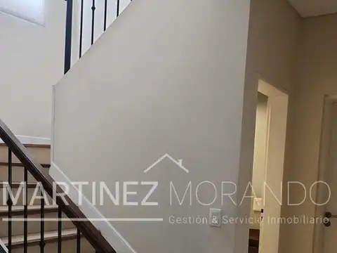 Casa 5 ambientes con 5 baños