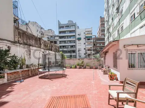 VENTA 4 amb con PATIO propio