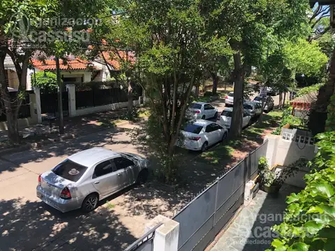Echeverría 700   Acassuso