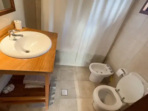 Casa en Alquiler con 1 cochera