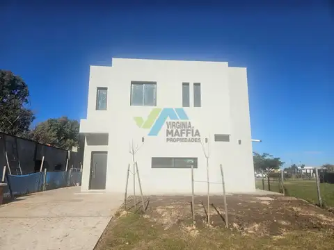 Barrio Cerrado Santa Lucia - Pilar del Este 100