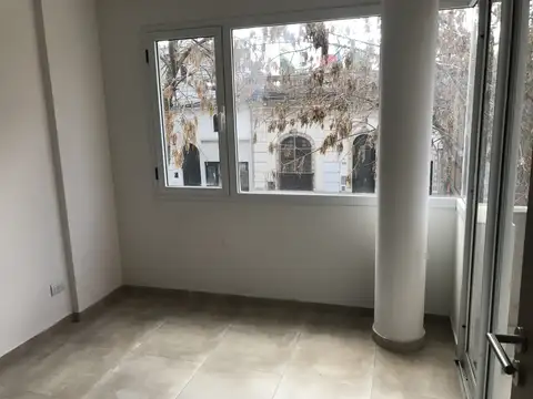 Departamento en Alquiler con 1