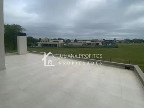 Casa - Greenville Polo & Resort