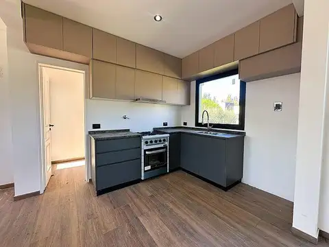 Casa en Venta en Horizontes al Sur, USD 180.000