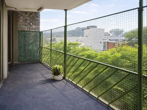 PISO 4 AMB C/DEP EN VENTA P. CENTENARIO/V. CRESPO 