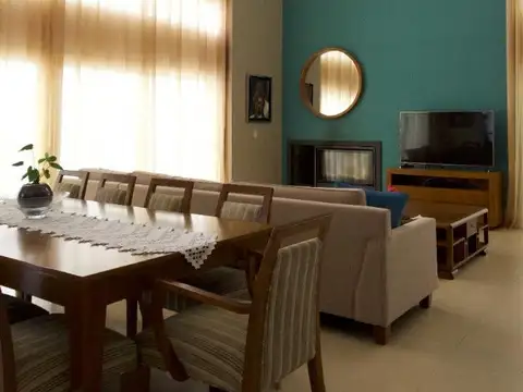 Casa en Venta de 5 dormitorios