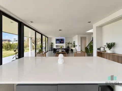 Casa en Alquiler al Norte