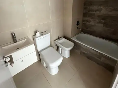 Departamento en Alquiler en Almagro, $ 580.000