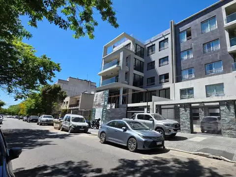 Venta Depto a estrenar, c/ Gran Terraza, 2 Cochera y Amenities, Premium