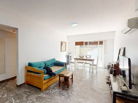 Departamento 5 ambientes con 2 baños