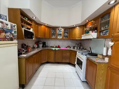 En venta Casa amplia y elegante  en Bernal Oeste