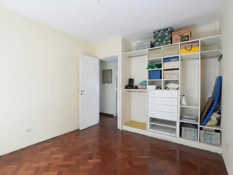 Venta  de Departamento 4 ambientes con Dependencia y Baulera en Palermo Hollywood