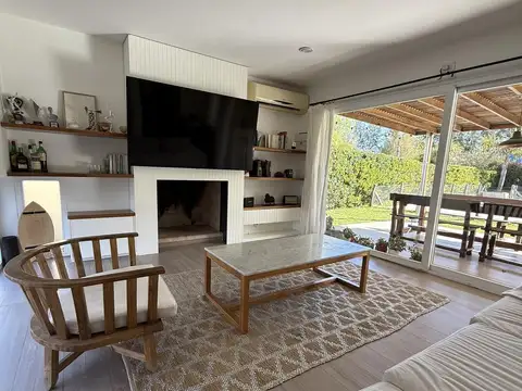 Santa Catalina Villanueva