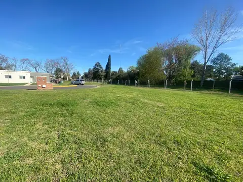 Terreno en Venta en Pilar del Este - Santa Lucia, USD 38.000