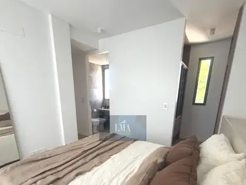 Departamento en Venta en Villa del Parque, USD 235.000