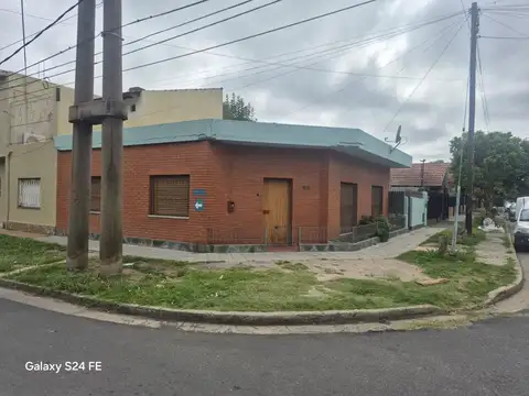 Casa 3 amb-Venta-Patio Cochera M.Chingolo Lanús