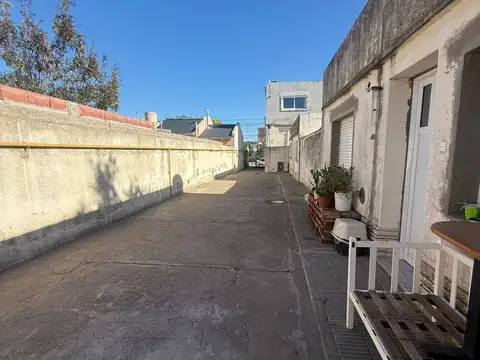 Depto Tipo Casa en Venta de 1 dormitorio