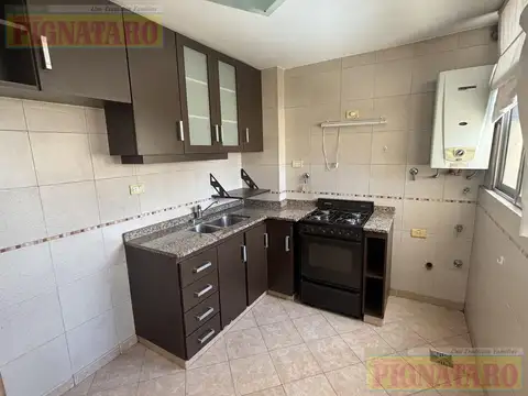 Departamento en Alquiler en Boedo, $ 900.000