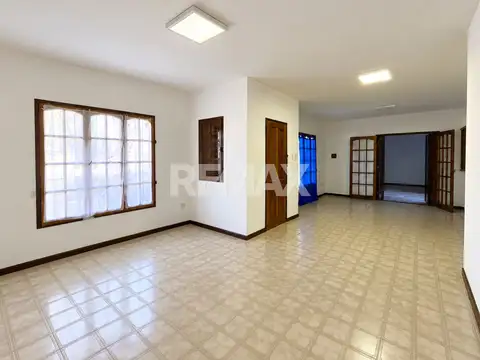 Casa en Alquiler de 4 dormitorios