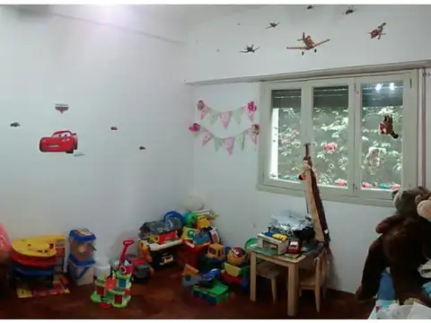 VENTA CASA DE PASILLO  CENTRO DE ROSARIO CINCO DORMITORIOS  DOS BAÑOS  TERRAZA DE USO EXCLUSIVO