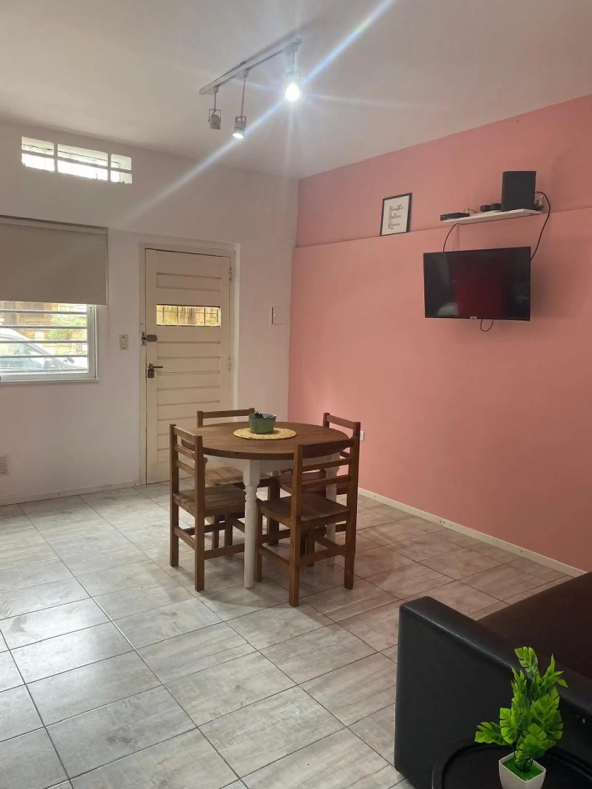 PH 2 amb impecable de 36 m², 1 dorm y 1 baño — a media cuadra del mar (La Perla Norte)