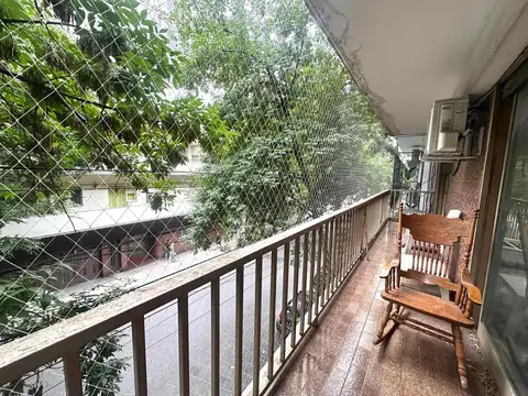 Departamento 4 ambientes con cochera y dependencia EN VENTA, Palermo