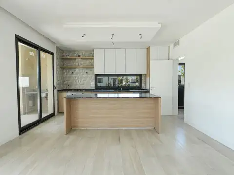 Casa en Venta 1 año