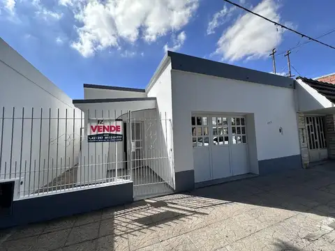 Casa en Puerto Gral San Martin
